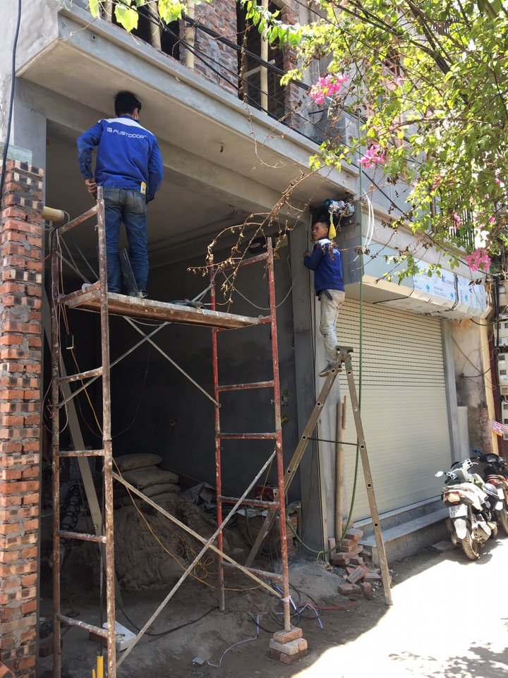 Lắp đặt cửa cuốn austdoor S51i tại Yên Phụ, Tây hồ , Hà Nội
