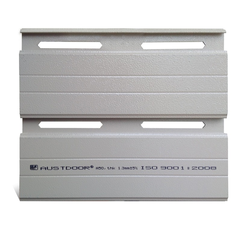 Cửa cuốn khe thoáng A50 dầy 1.3mm