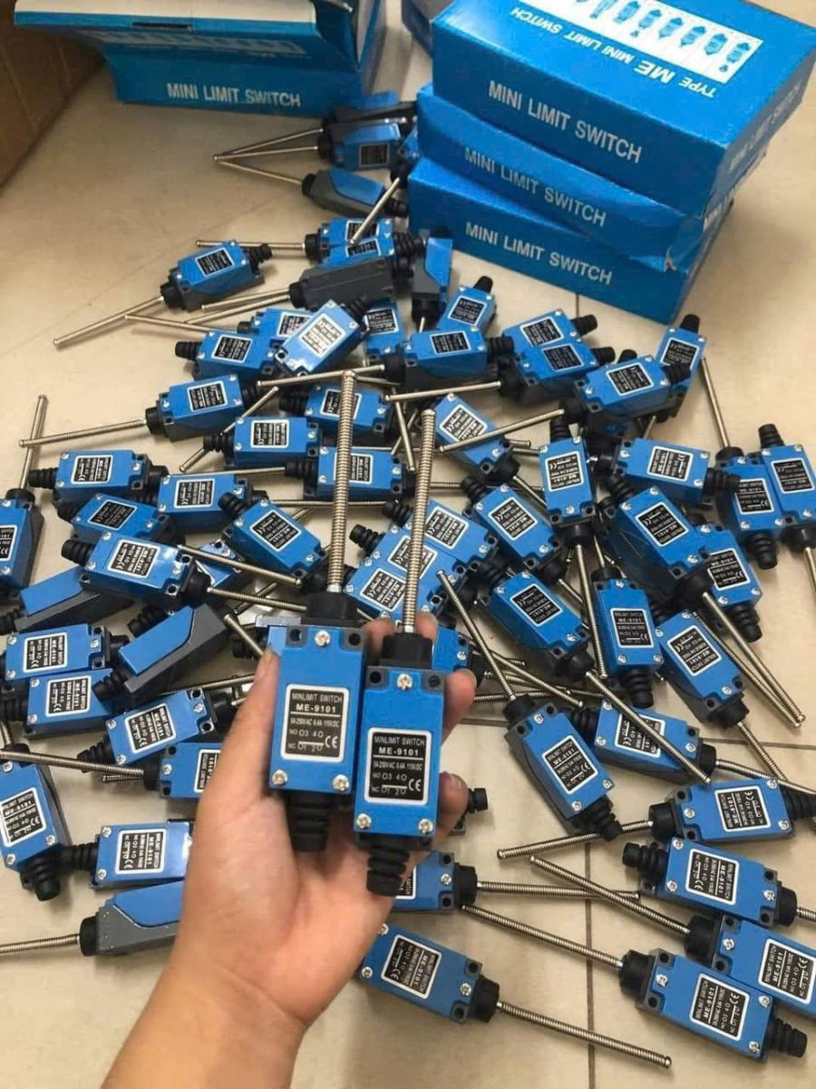 Rơ le chống xổ lô cửa cuốn